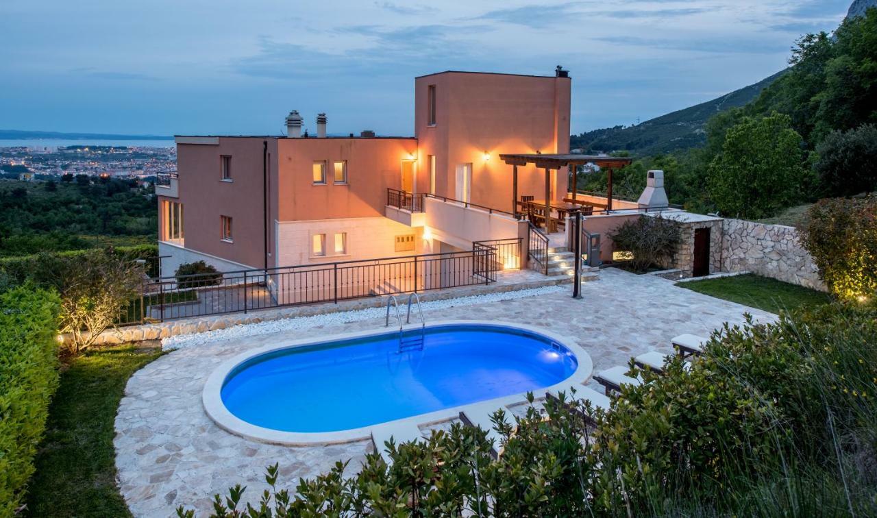 Villa Solin Exterior foto