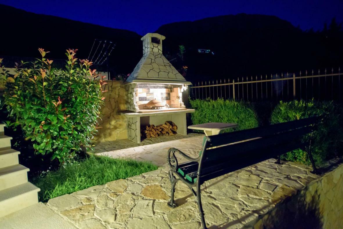 Villa Solin Exterior foto